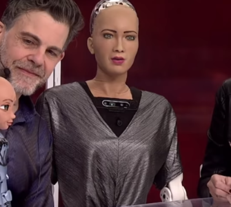 Sophia the Robot, LIttle Sophia, David Hanson at CES 2019 - CNET Interview